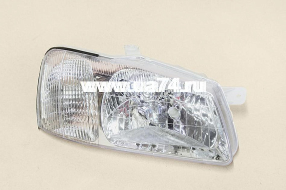 Фара правая под электрокорректор Hyundai Accent ТаГаз 2000-2011 (Китай)